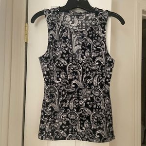 Express key hole tank